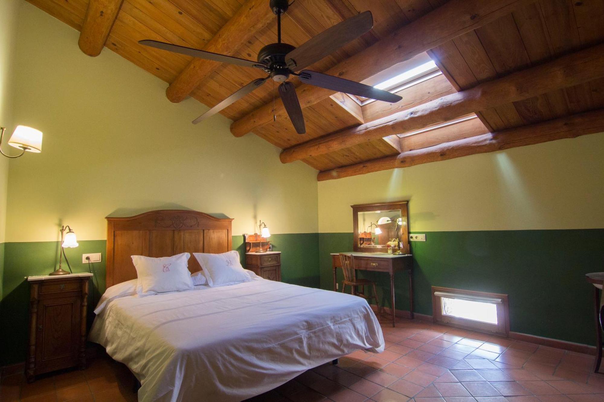 Casa Leonardo Casa de Campo Senterada