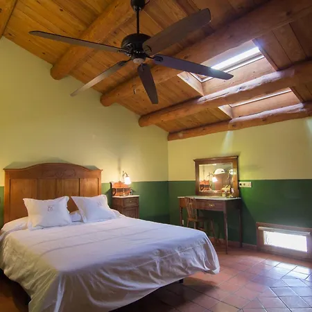 Casa Leonardo Guest House Senterada Exterior photo